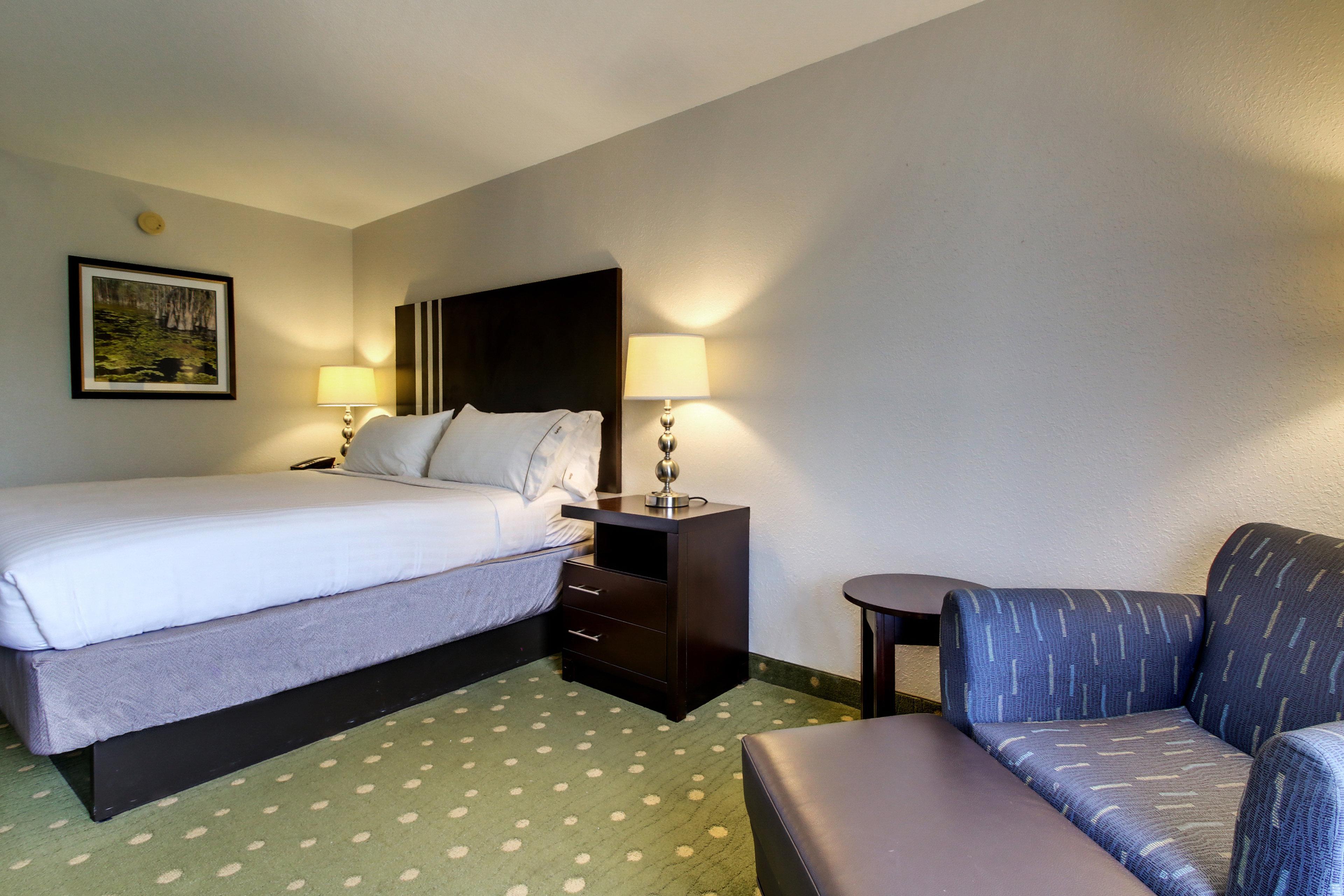 Holiday Inn Express Hotel & Suites Live Oak By Ihg Exterior foto